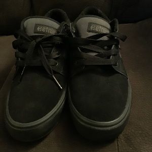 Men’s / Women’s Etnies shoes